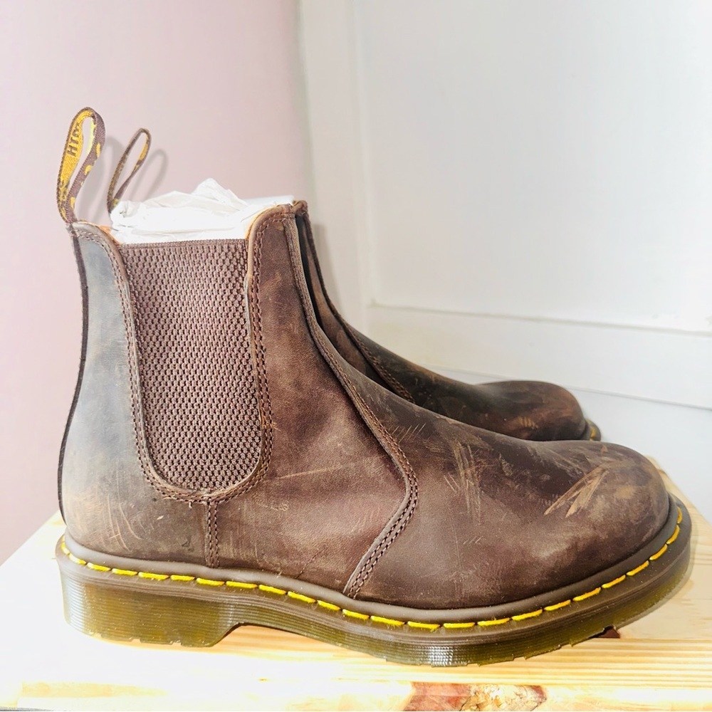DR MARTENS 2976 CRAZY HORSE BOOTS women 10 - mens 9!